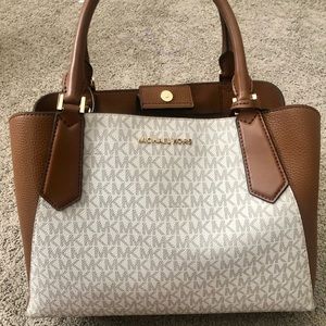 Michael Kors Kimberly Purse